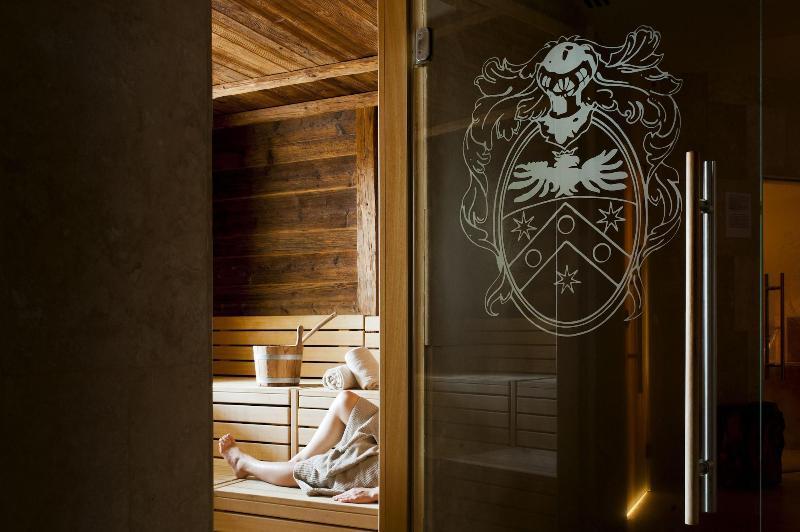 Castello Di Velona, Resort Thermal Spa & Winery モンタルチーノ エクステリア 写真